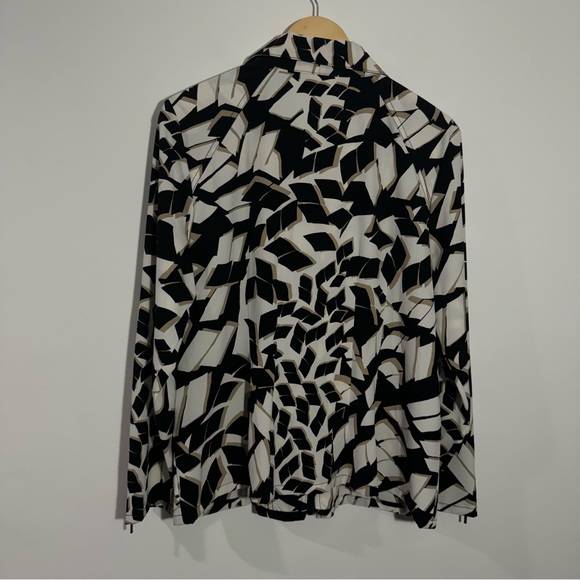 NEW Chico's Zenergy Stretch Knit Full Zip Print Jacket Size Large Chico's Size 2 - Picture 2 of 8